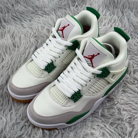 Nike Air Jordan 4 Retro SB Pine Green