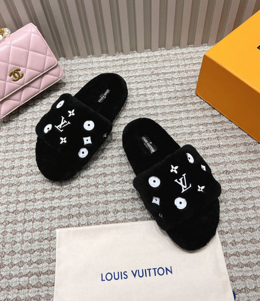 Louis Vuitton Pool Pillow Comfort Mule