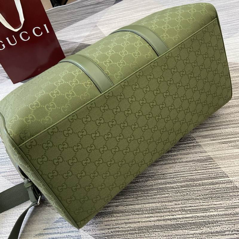Gucci Gg Canvas Large Duffle Bag In Forest Green