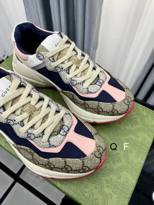 Gucci Wmns GG Rhyton 'Beige White Pink Blue'