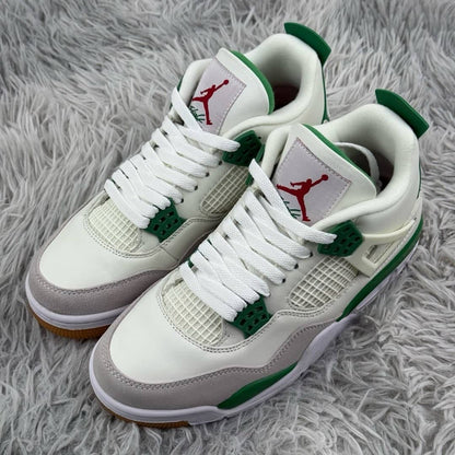 Nike Air Jordan 4 Retro SB Pine Green