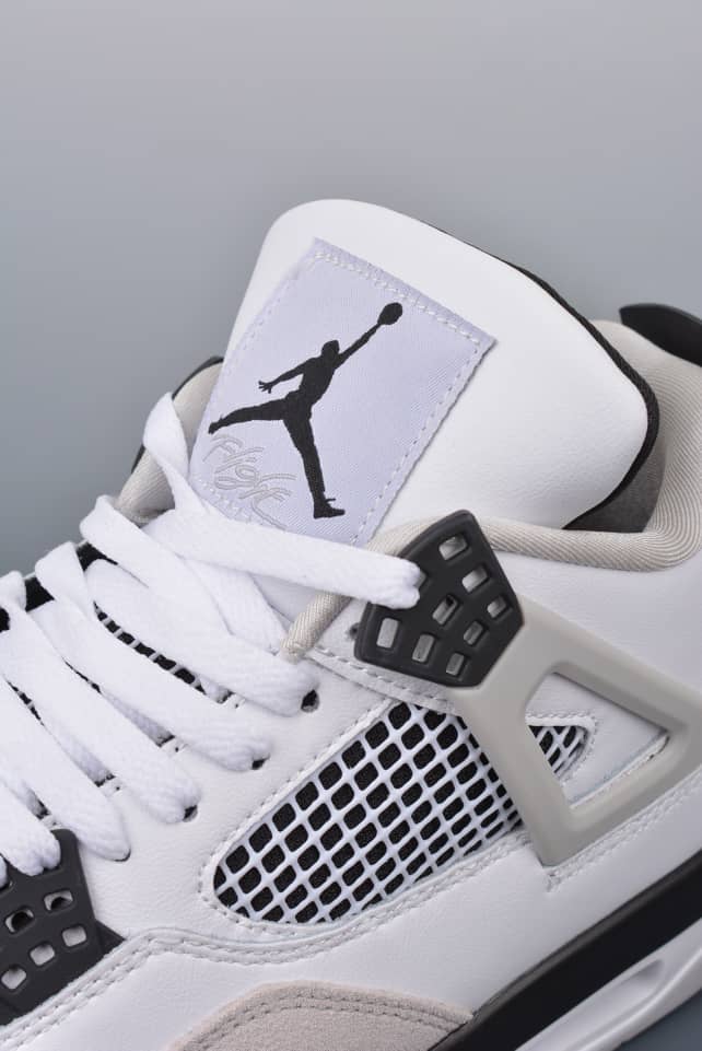 Nike Air Jordan Retro 4 Military Black