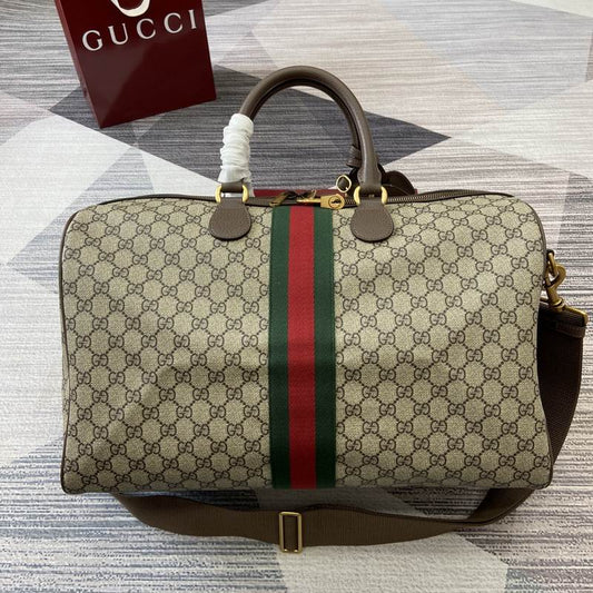 Gucci Savoy medium duffle bag in beige and dark brown