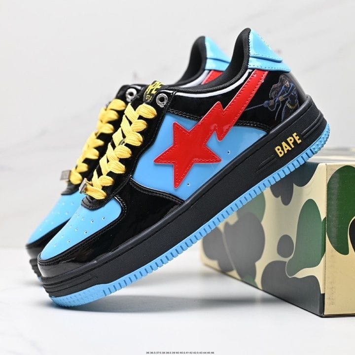 A Bathing Ape Marvel x Bapesta 'Black Widow'