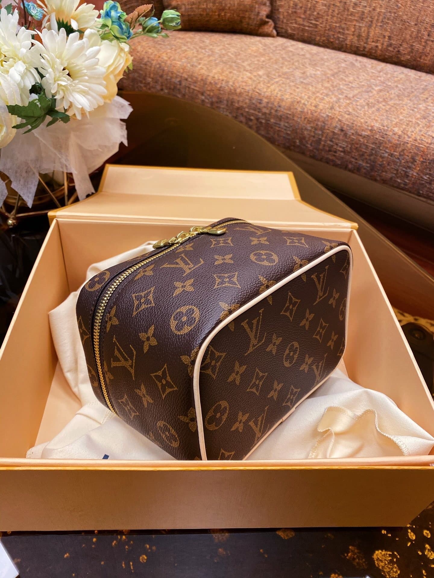 Louis Vuitton Monogram Neil Mini Makeup Bag