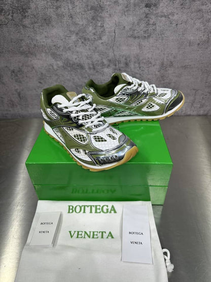 Orbit Sneaker "White/Metallic Gold" / “Orbit Mud Green”