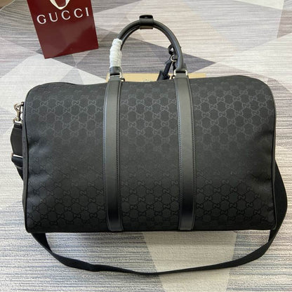 Gucci GG Black large duffle bag in black GG Supreme