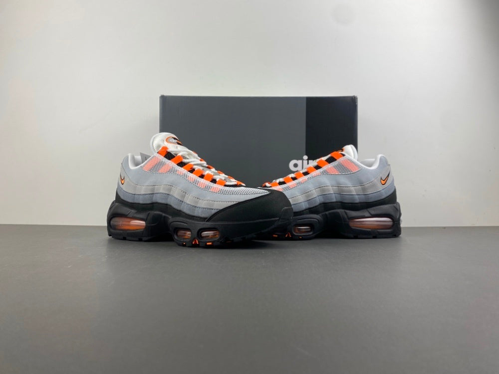 Nike Air Max 95 OG "Big Bubble Bright Mandarin"