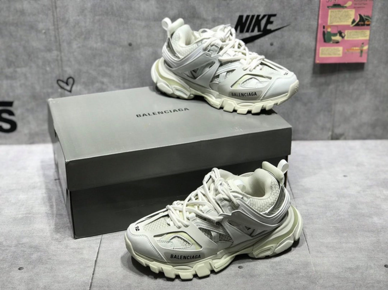 Balenciaga Track Sneaker (GREEN,BLUE,WHITE,RED,BLACK)
