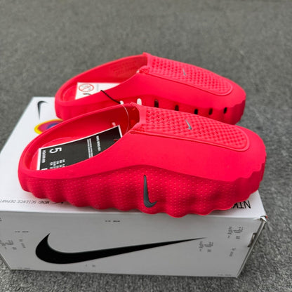 Nike Mind 001 Mules Red