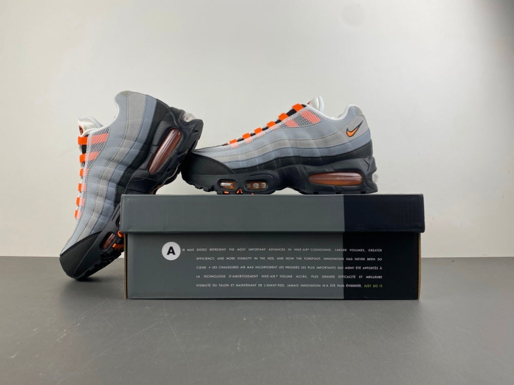 Nike Air Max 95 OG "Big Bubble Bright Mandarin"