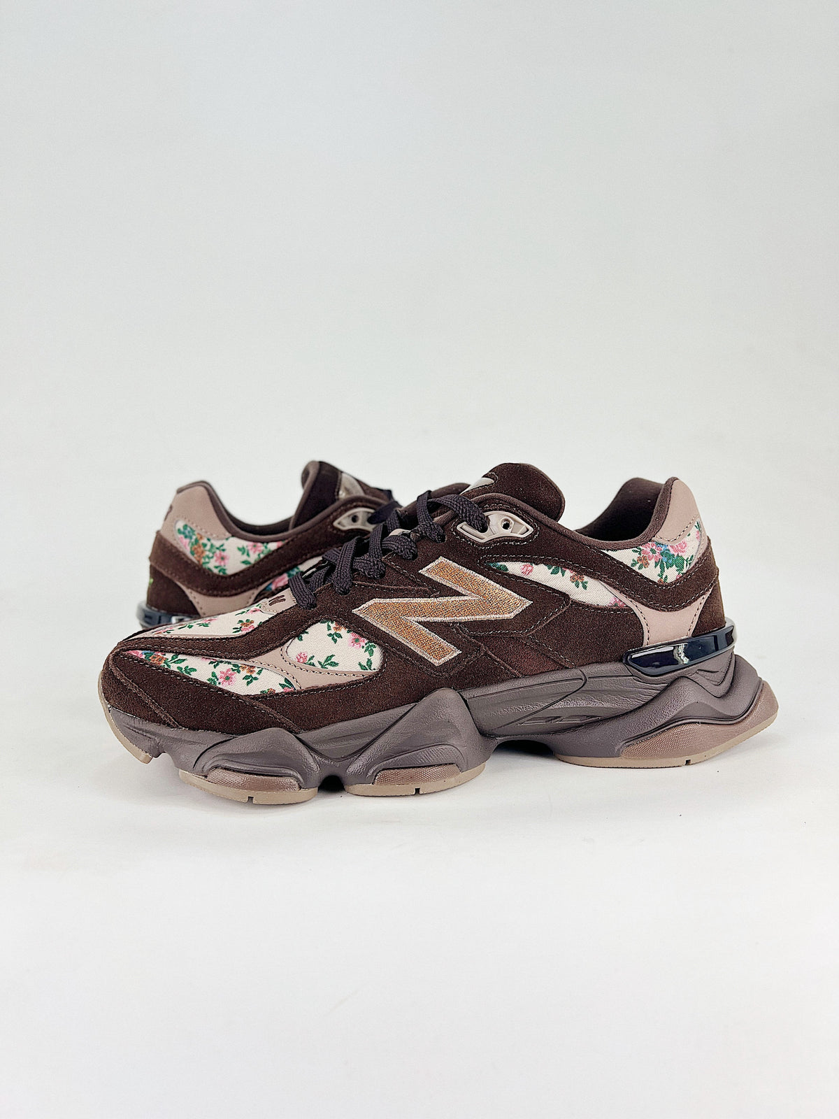 New Balance 9060 atmos Pink Timeless Beauty