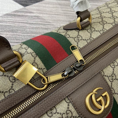 Gucci Savoy medium duffle bag in beige and dark brown